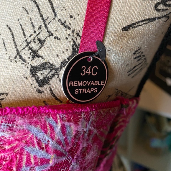 🔥Floral longline bra🔥!! - Picture 5 of 6